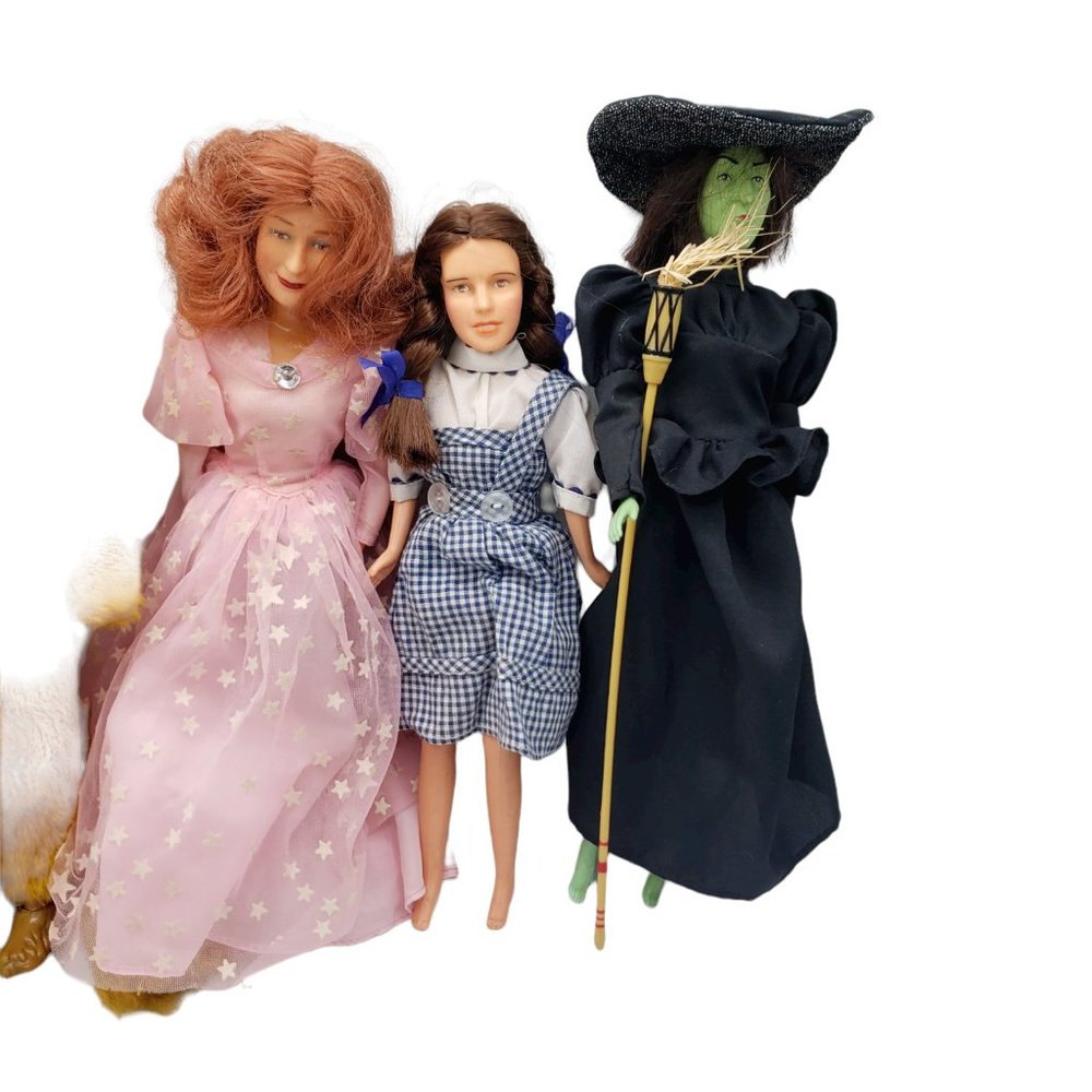 Vintage Lot of 6 Wizard of Oz Dorothy Dolls Multi Toys Corp. 1985 & 1988 - Picture 2 of 12